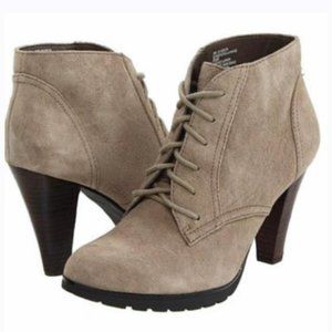 White Mountain suede Sugarbabe ankle boots